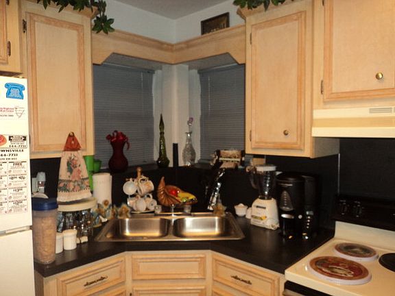 4th image of 1515 Artemisa Ave