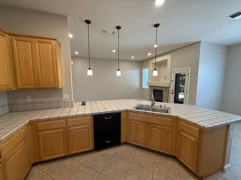 3113 Alpha Ct — Photo 22