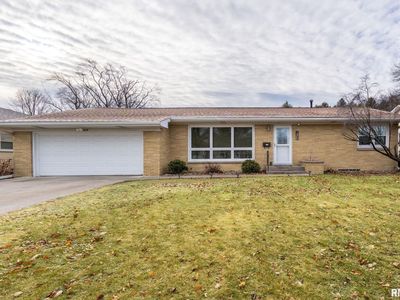 526 39th Ave, East Moline, IL, 61244