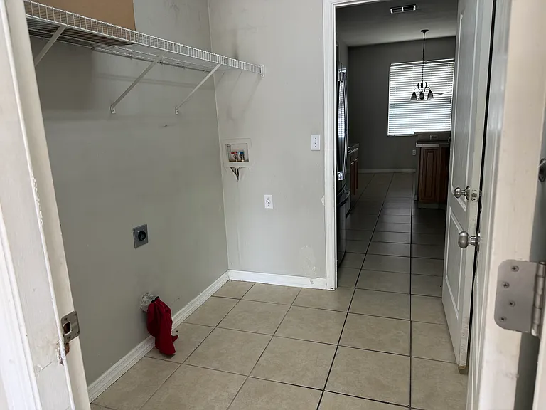 8732 Southern Charm Cir — Photo 2