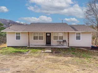 263 Graves Hollow Rd, Maynardville, TN 37807