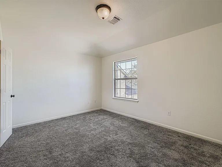 212 Great Circle Cv — Photo 19
