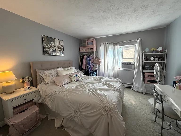 461 Washington St #304 — Photo 3