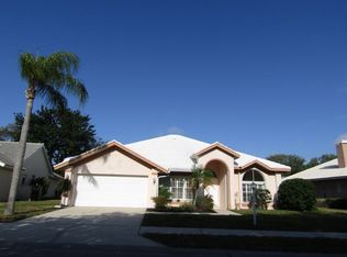 1115 Deardon Dr, Venice, FL 34292