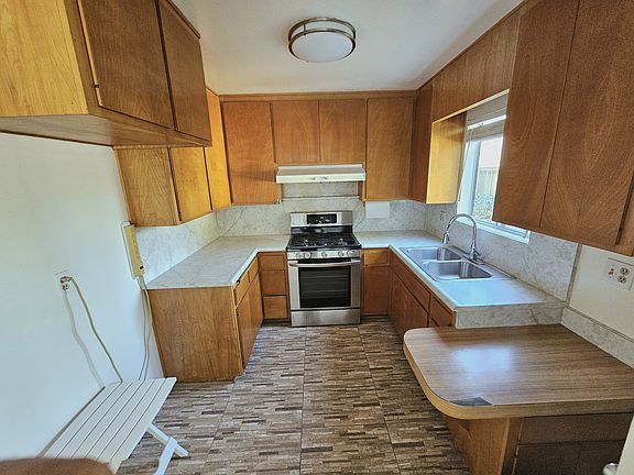5th image of 21014 Annrita Ave