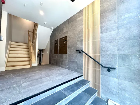 108 Lembeck Avenue image 5 of 6