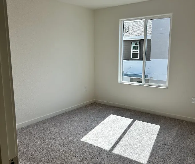 1127 Bengal Loop — Photo 11