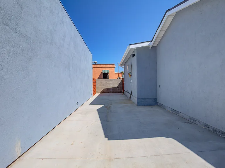 3626 S Cimarron St — Photo 29