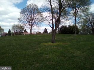 Woodstock Rd, Fayetteville, PA 17222