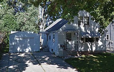 1st image of 834 Nicolet Ave