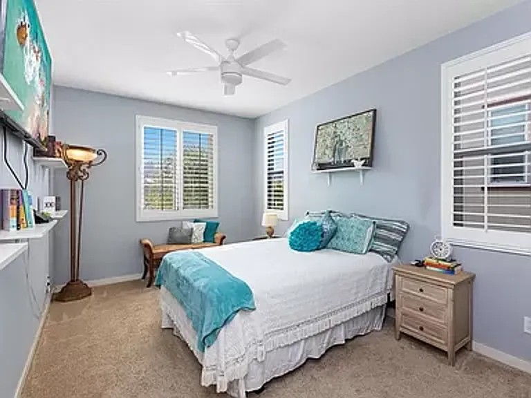 4260 Calle Del Vis — Photo 17