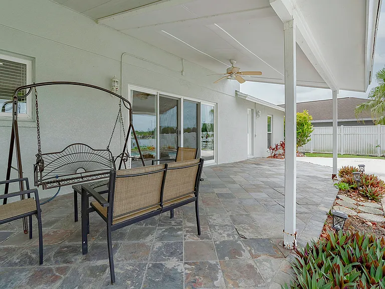 8318 Palma Vista Ln — Photo 34