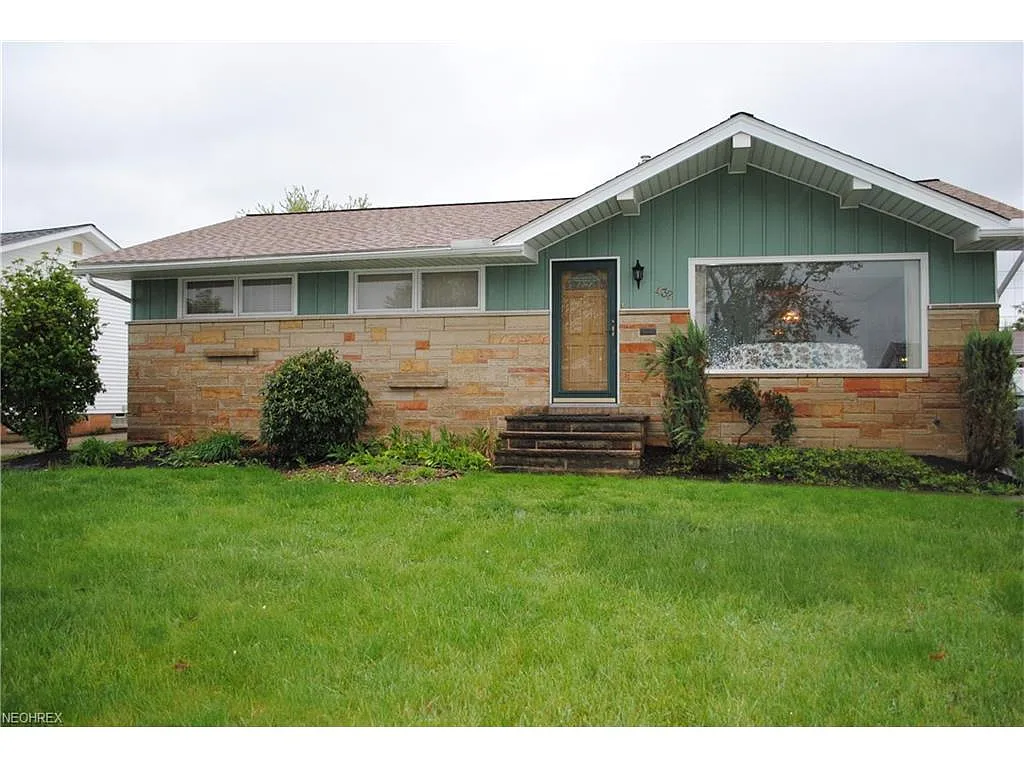 432 E Hillsdale Ave photo 1