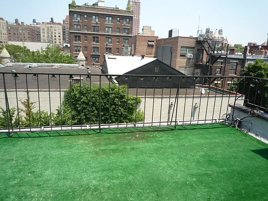Rented by New Yorker Realty | media 36