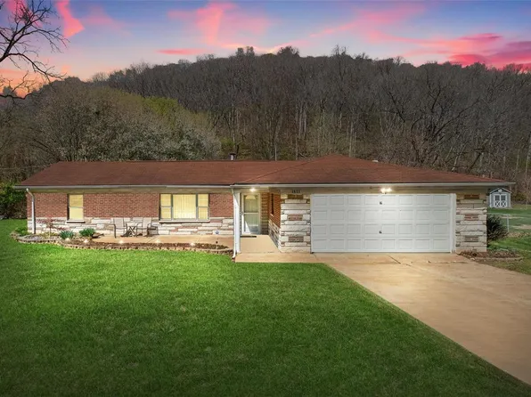 1821 Jean Dr, Arnold, MO 63010