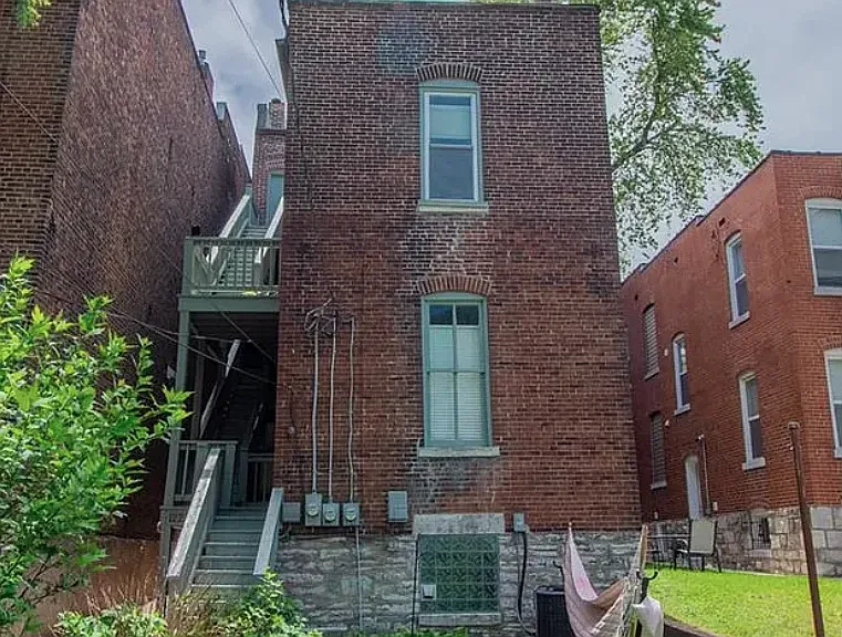 1223 Sidney St #3F — Photo 11