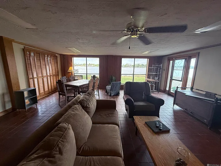 8174 False River Rd — Photo 8