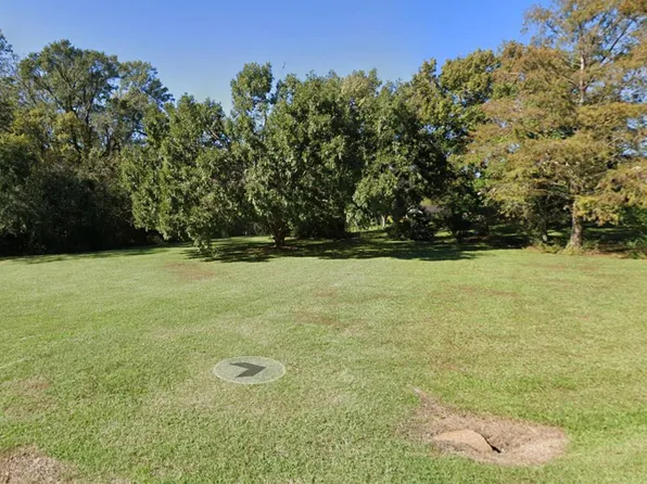 Fort Hamilton Dr, Opelousas, LA 70570