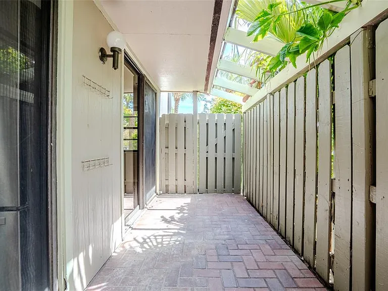 5797 Summer Side Ln #7A — Photo 26