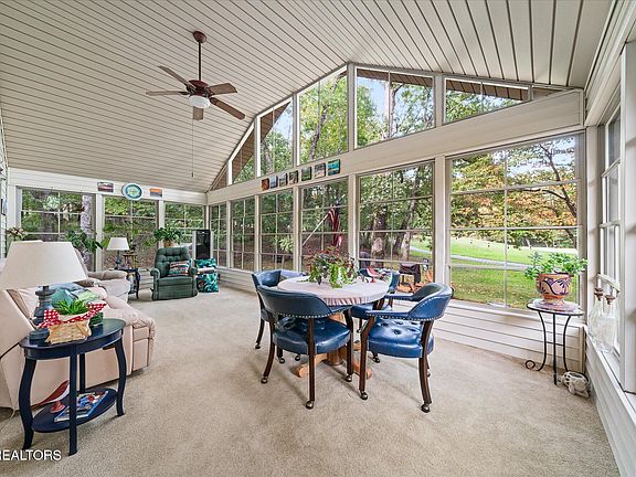 5th image of 138 Baltusrol Rd