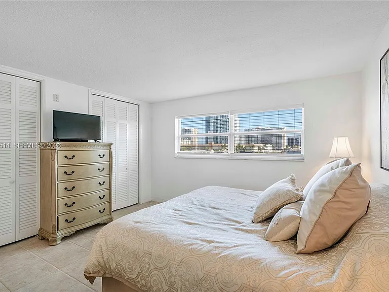 2600 Diana Dr #311 — Photo 13