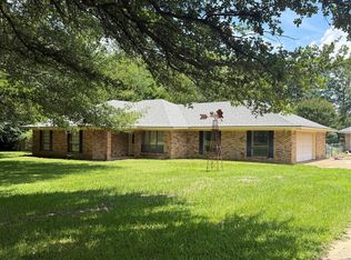 6107 Chanticleer Dr, Keithville, LA 71047