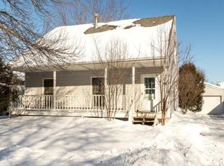 907 W Village Cir SE, Rochester, MN 55904