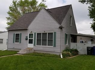 1177 Bourland Ave, Waterloo, IA 50702