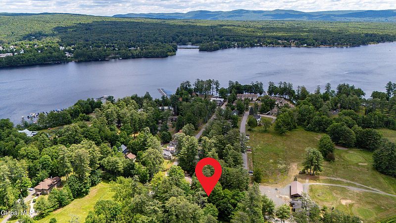 2nd image of 107 Adirondack Terrace