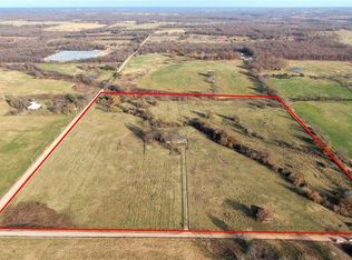 11098 Tucker Rd, Maysville, AR 72736