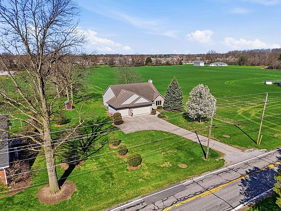 2nd image of 4011 Goeglein Rd