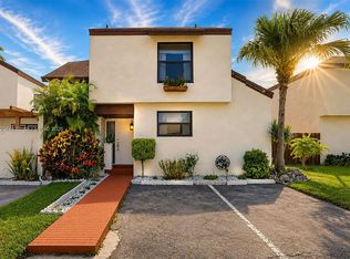 East Wind Lake Village, Miami, FL 33172