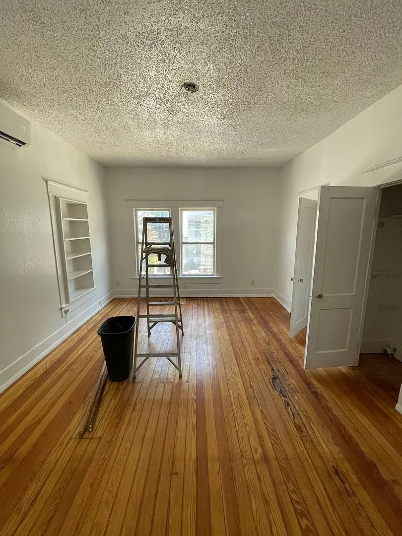 2514 Pearl St. — Photo 3