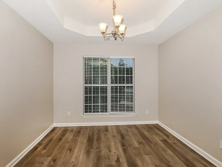 5567 Katherine Village Dr — Photo 5