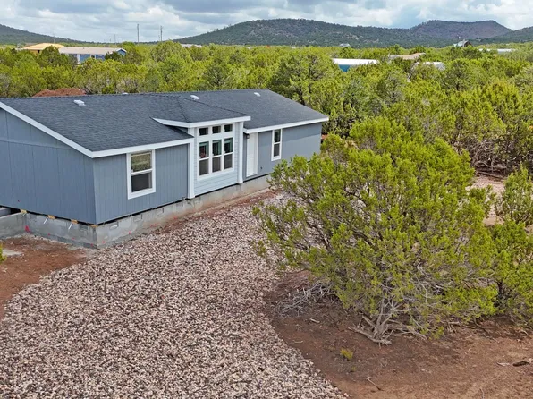 2067 E Spruce Street, Williams, AZ 86046