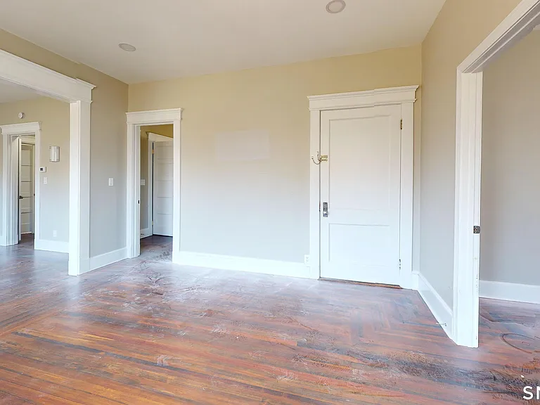 1616 Chapel St — Photo 29