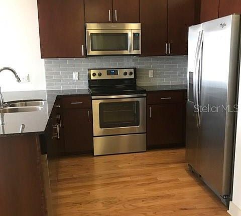 4th image of 335-3 N Magnolia Ave