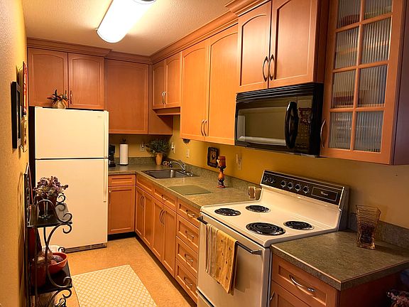 5th image of 2800 E Los Felices Cir Suite 106