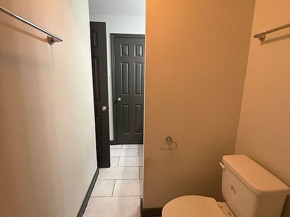 5th image of 517 Veritas St APT 19