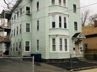 29 Whitman St, Lawrence, MA 01841