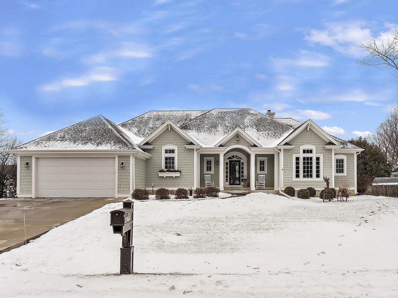 4675 N Friess Lake Dr, Hubertus, WI 53033 Zillow