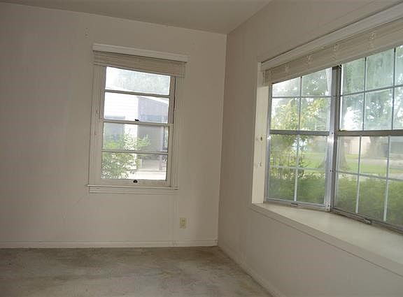5th image of 708 22nd St