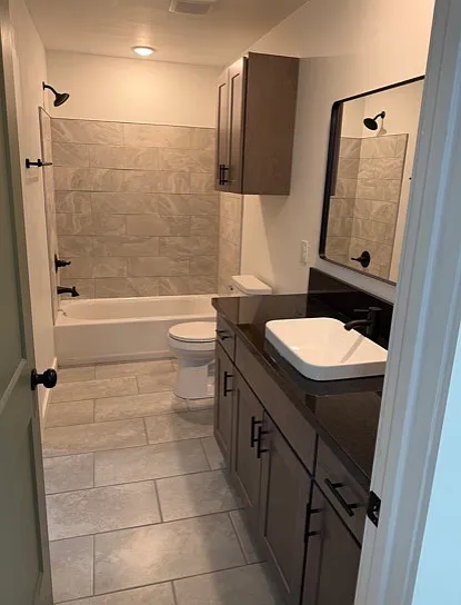 3 bed, 2.5 bath, 1500 sqft, $1,895 — Photo 2