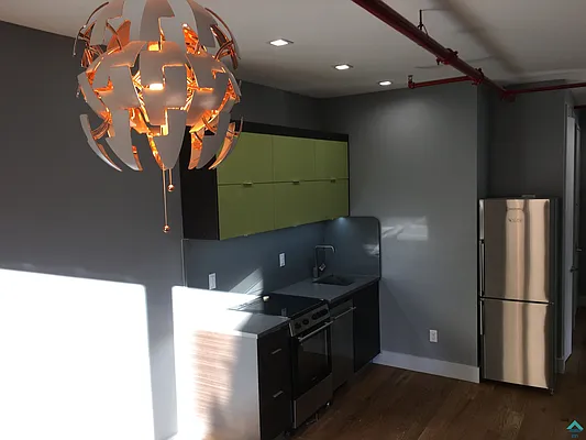 Rented by EXR | media 71