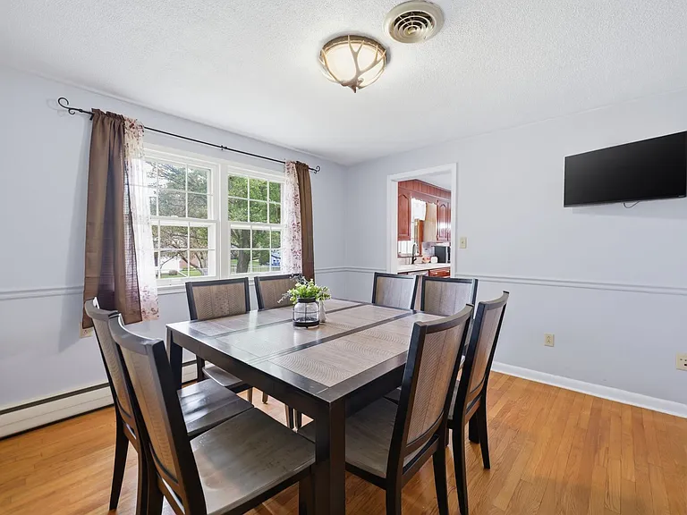 173 Colonial Dr #A — Photo 13