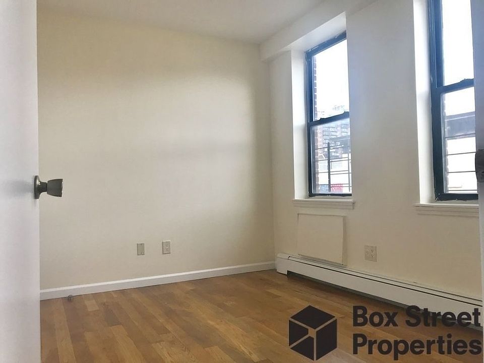 2nd image of 86 Moore St APT 3B
