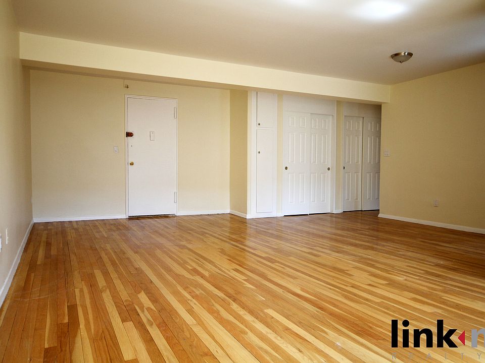 1st image of 1100 Warburton Ave APT 3C