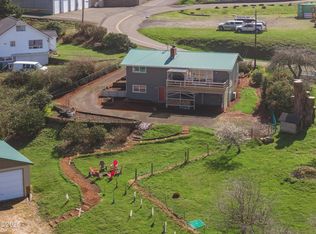 34635 Parkway Dr, Cloverdale, OR 97112