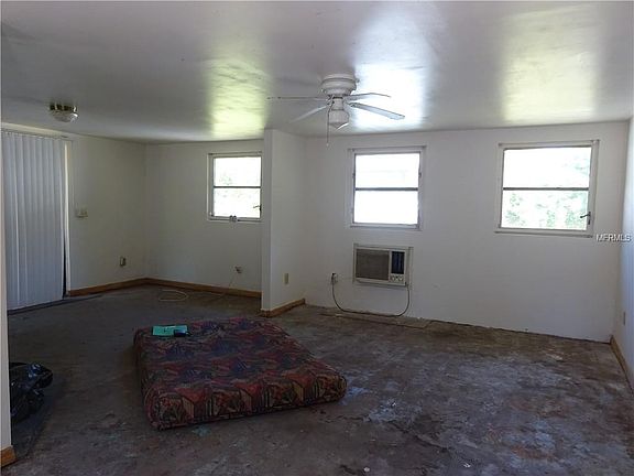 5th image of 6122 Florence St