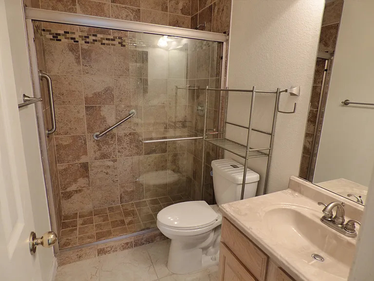 3904 Valez Dr — Photo 19